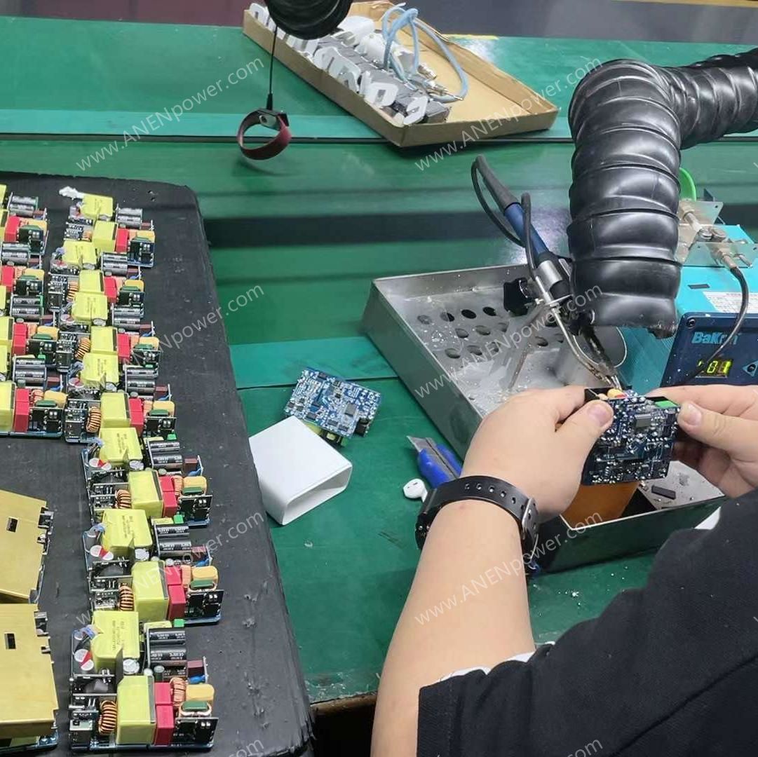 PowerSupplyTech's tweet photo. Manufacturing time...

#anenpower #powersupply #adapter #charger #mfg #medcial #lighting #illumination #led #manufacturing https://t.co/pJfAQPwa2R