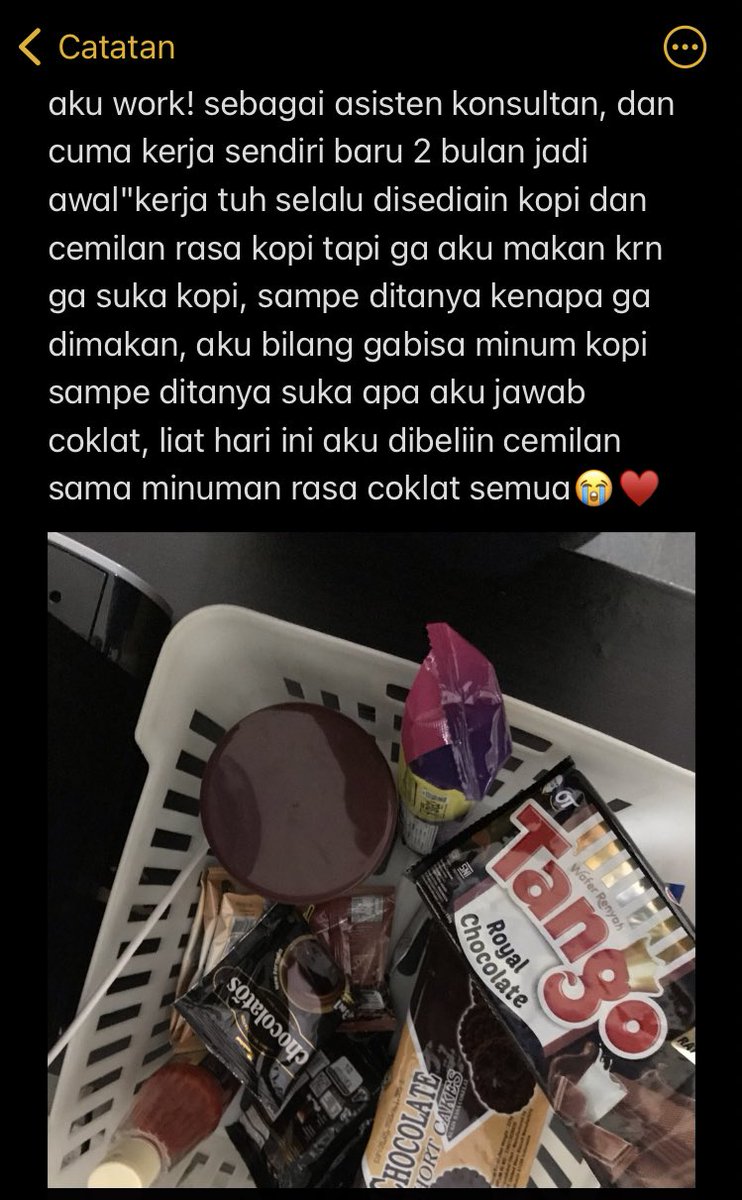 worksfess's tweet photo. Work! Bersyukur bgt huhu kerja disini masuk jam 9 pulang jam 4, atasan aku baik banget diizinin ikut les bahasa inggris di bulan puasa nanti jadi masuk jam 8 pulang jam 3, ngasih kerjaan ga semena mena dan di hargain bgt huhu😭 https://t.co/F16qwABrsy