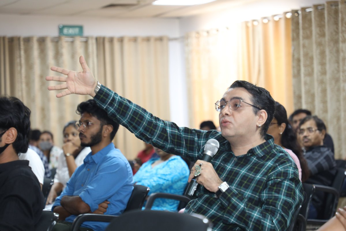 nainrs's tweet photo. Organized a one day symposium on 'Recent advances in reproductive health' at CDRI on the 30th of March, 2022. @CSIR_CDRI  @DeepakNModi @ritu_trived 
@CSIR_IND @RajeshJ20445126 @srabanimuk https://t.co/pPYva89Isp
