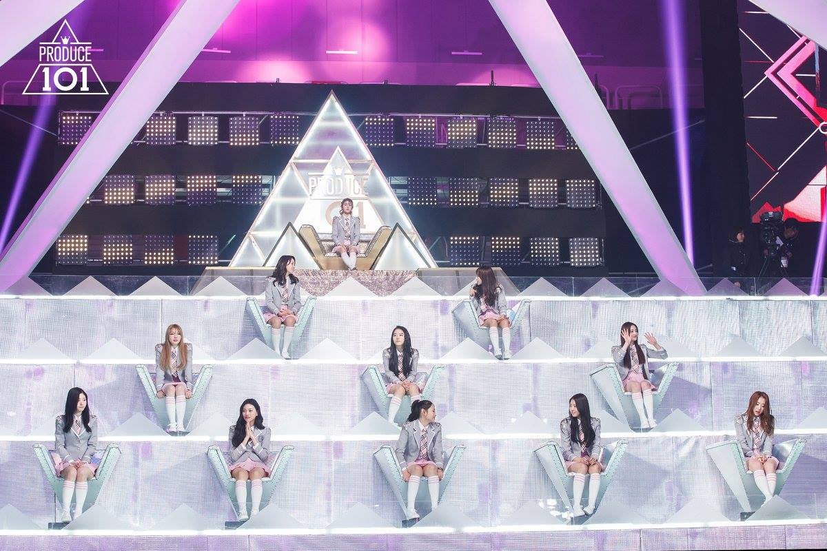 hourlyIOI_'s tweet photo. 6 years ago today…

11 beautiful stars became a girl group named I.O.I 🪄

#아이오아이 #IOI @ioi_official_ https://t.co/SUGYDASEyo
