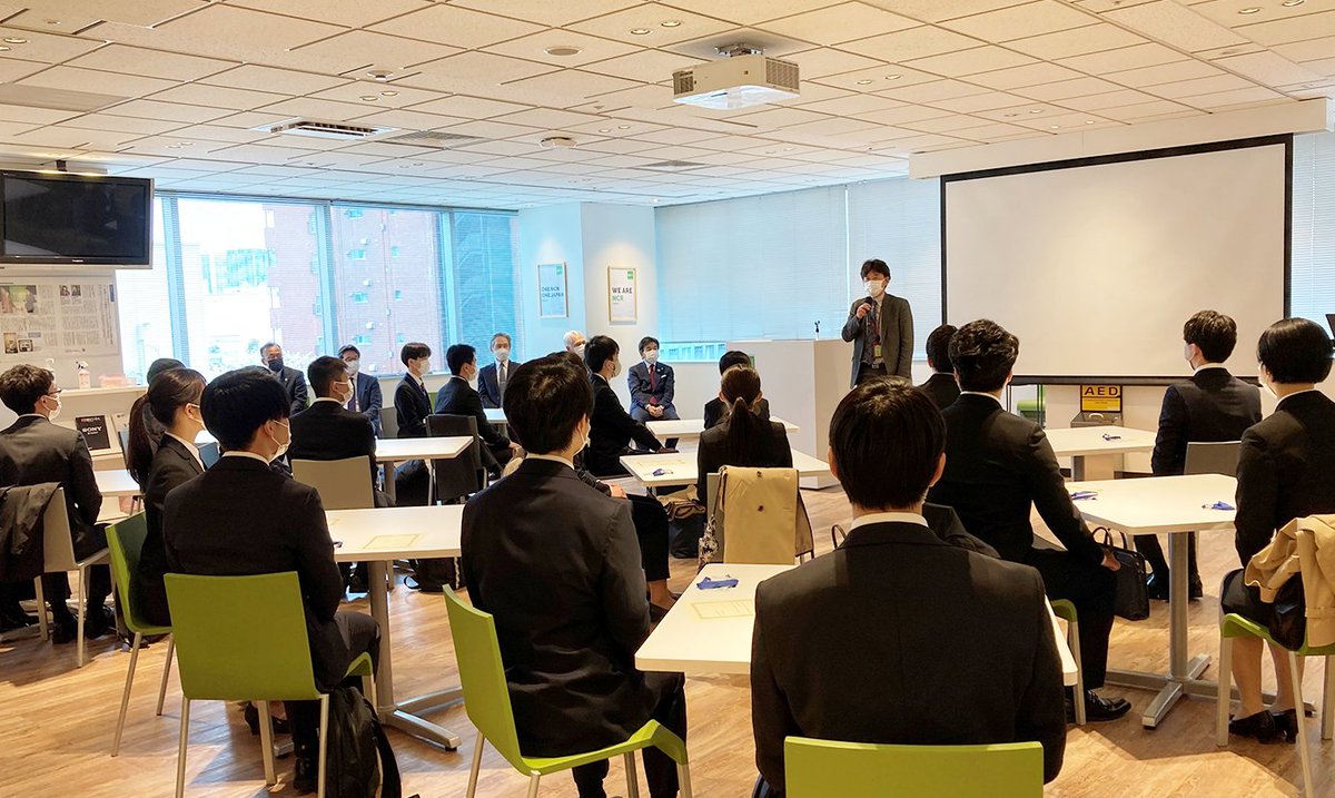 NCRJapan's tweet photo. 本日、日本NCRは21人の新入社員を迎え、入社式を行いました。フレッシュな新しいメンバーとともにこれからのNCRを作り上げていけることを楽しみにしています。
みなさん、入社おめでとうございます。
Welcome to NCR！！
#NCRLife https://t.co/yjQX6VHvfd