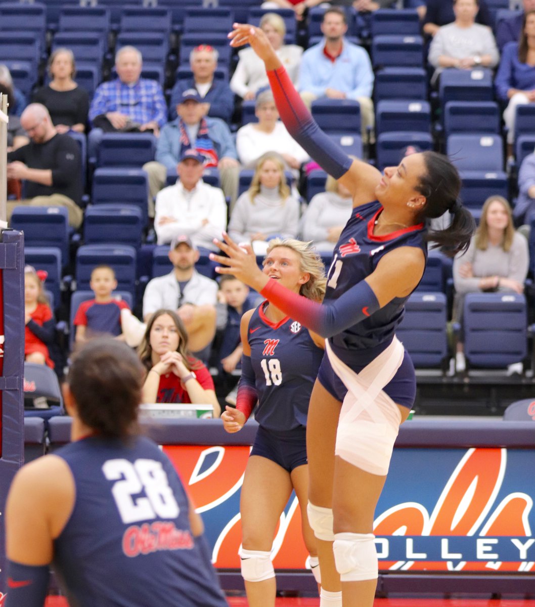 TriciaRCantrell's tweet photo. Hey Rebels! Our @OleMissVB scrimmage is Saturday at 2 p.m. instead of Friday night. My bad. Come support @samanthaschnit2 @ratliff_sasha @annabair_ @_maggiemiller_ #beatJacksonState https://t.co/cgHdenEDwG