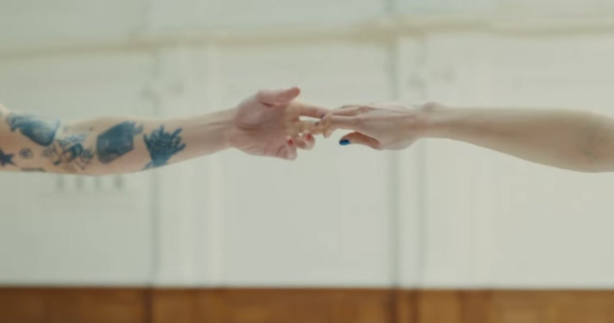 betweencoIours's tweet photo. the creation of adam by harry styles https://t.co/WAamlL58bO