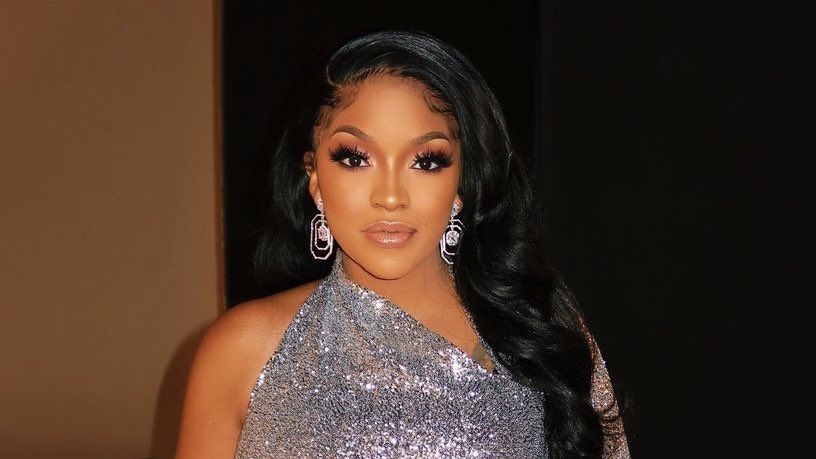 BravoTVRHOA's tweet photo. Not sure about y’all but I’m very excited to welcome Drew back to the show this year! She had a solid (for the most part) first season and I’m so glad Bravo brought her back to show off another side to her. I think she’ll settle in this season as a somewhat long term wife. #RHOA https://t.co/HKA2HDB4Sk