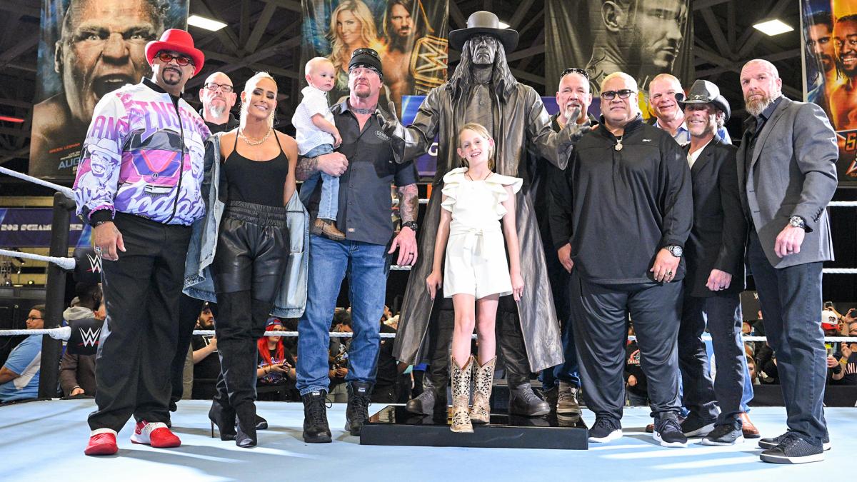 WWE (@wwe) on Twitter photo A life-sized statue of WWE Hall of Fame inductee The <a href="/undertaker/">Undertaker</a> was revealed during the first night of #WrestleMania Axxess. #WWEHOF
📸 ms.spr.ly/6011wSvqL A life-sized statue of WWE Hall of Fame inductee The <a href="/undertaker/">Undertaker</a> was revealed during the first night of #WrestleMania Axxess. #WWEHOF
📸 ms.spr.ly/6011wSvqL