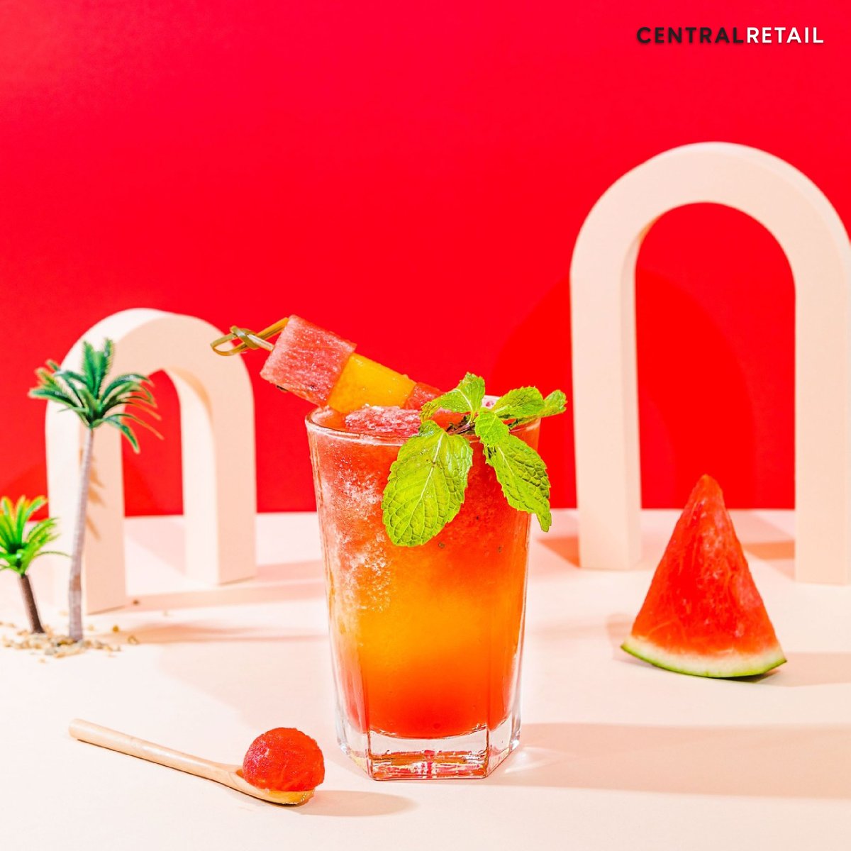 CentralRetail's tweet photo. 🍉☀️ สดชื่นต้อนรับหน้าร้อนด้วยซัมเมอร์สมูทตี้หลากผลไม้ไทย จาก Happy Lofter ในเครือ เซ็นทรัล รีเทล 

🗓 วันนี้ - 30 เม.ย. 65
📍 LOFTER ชั้น 7 เซ็นทรัลชิดลม

#CentralRetail #CRC
#CentralToLife
#HappyLofter https://t.co/Fijia1ZPzd