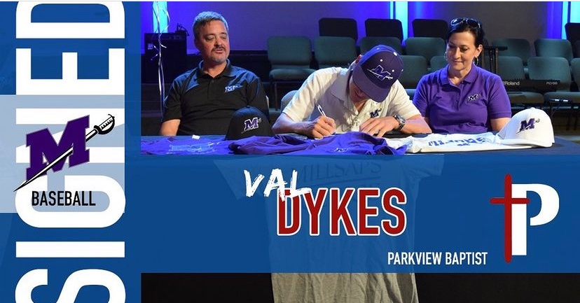 PBSBaseball2025's tweet photo. Would like to congratulate 3 of our Seniors, @YarbroughBrant @KadePearl @val84590271, for signing their athletic scholarships today!!  Great job guys!!!  Good luck!!! https://t.co/urATAuPvhR