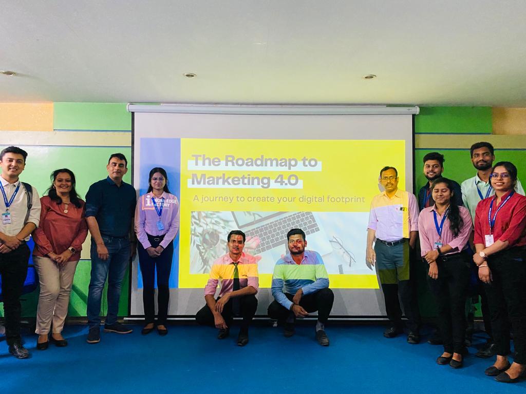 IndiraPgdm's tweet photo. Guest session on B2B Marketing by extremely experienced and inspiring Mr. Ashish Dalia, CEO and Chief Business Strategist at “I Knowledge Factory Pvt. Ltd (IKF). One of the most sought out digital branding and marketing agency.
#iimpgdm #inspiredstudents #motivatedstudents #igi https://t.co/cde9bN6sTy