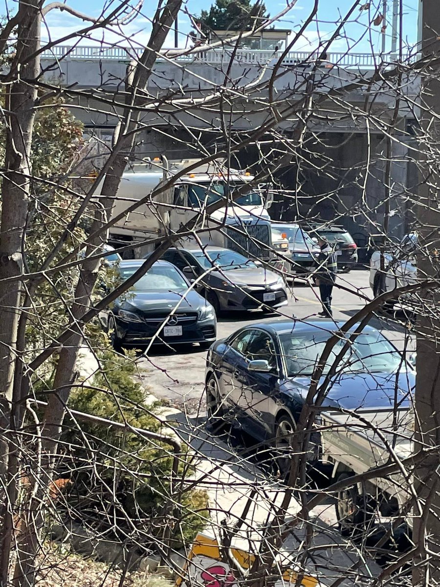 SafeParkside tweet media