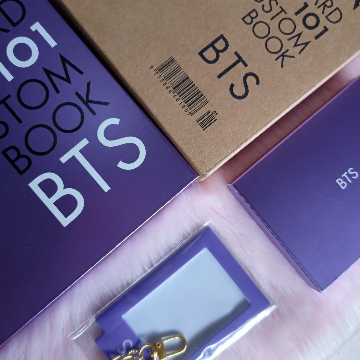 _shuaniegyu's tweet photo. #ChimPurchase
#SeoulStopFeedbacks
After 3 months of waiting!! My dicon is finally home! ๐ซถ๐ป Thank you so much @seoul_stop, hassle-free transaction with you! Hoping na maka-visit sa physical store niyo soon. ๐ฅฐ
Giveaway, i think. 1 set. ๐ https://t.co/uPOSHKIHQW