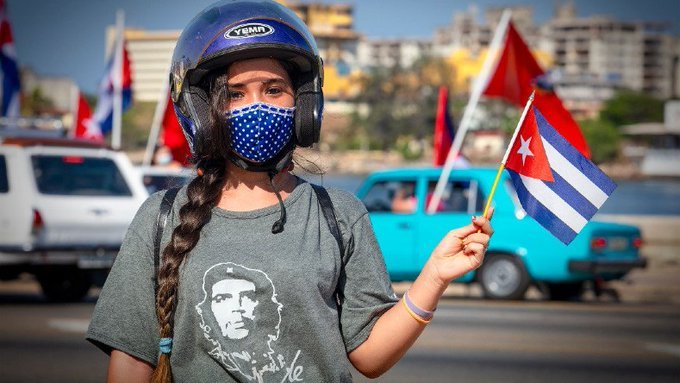 CanalCaribeCuba's tweet photo. Si decimos que «#VamosConTodo», es porque ciertamente tenemos la más plena convicción de hacerlo.

¡#CubaVive ❤🇨🇺🤗 #CubaVence! https://t.co/xSOl80Gtv3