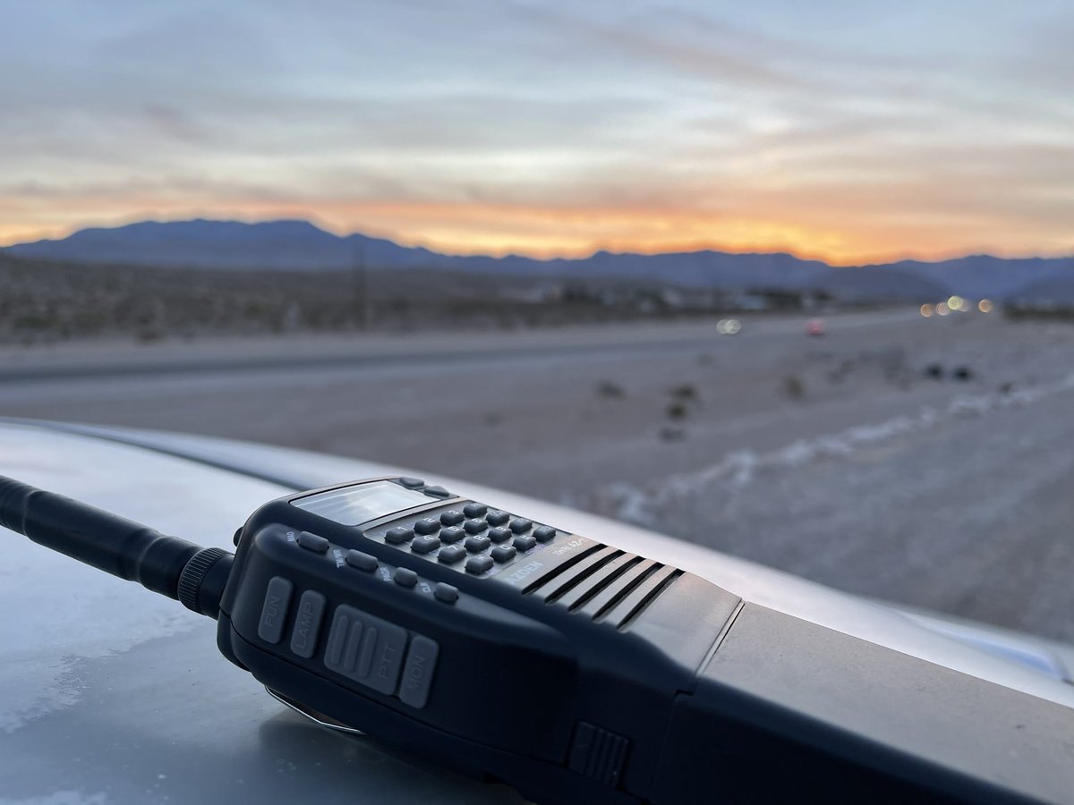 W7XBC's tweet image. #10mFM これでJAと交信できますように🙏 #AZDEN #AZ11 #29MHzFM