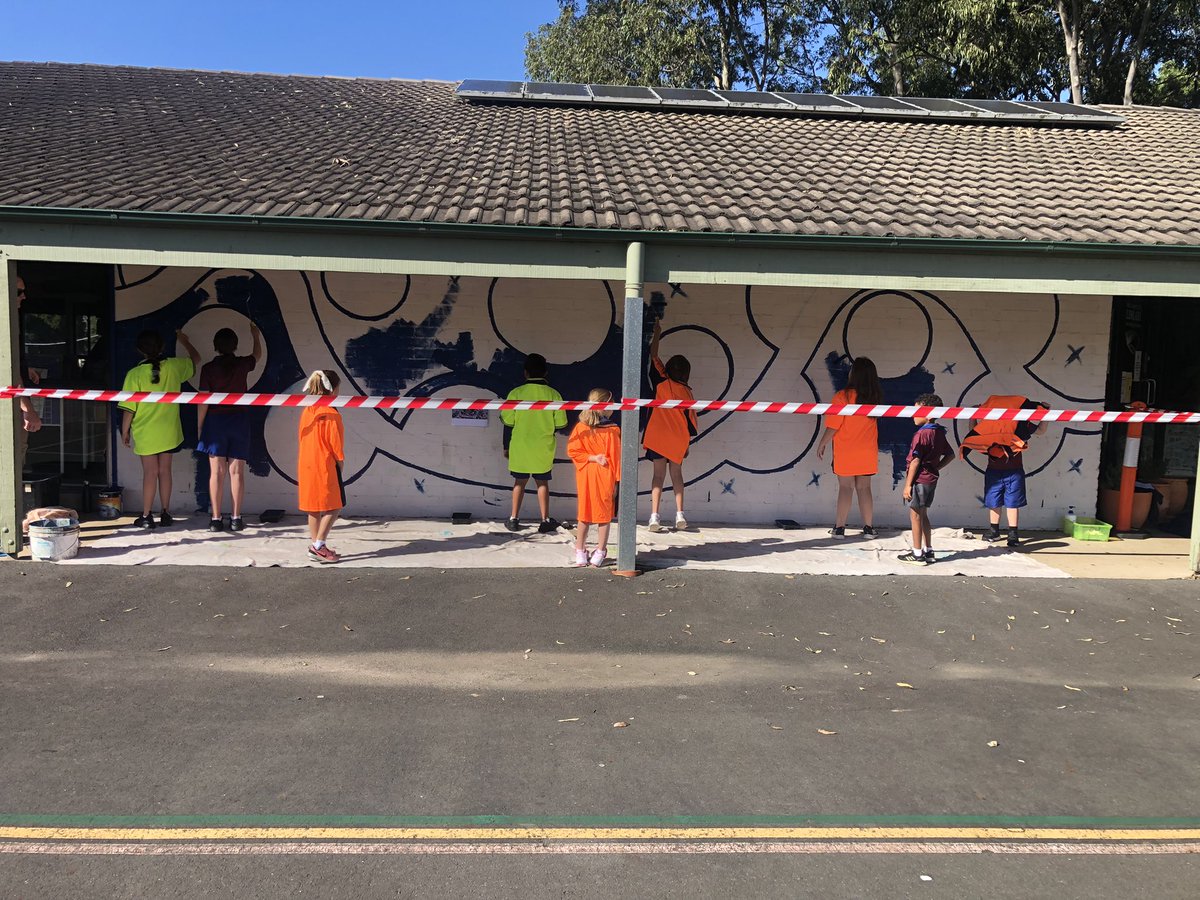 Thankyou <a href="/MFardon/">Michael Fardon</a> !!! Our mural is amazing. This experience is one our students will remember forever, leaving their mark, making connections and creating together is so powerful. <a href="/fairvaleps/">FairvalePS</a>