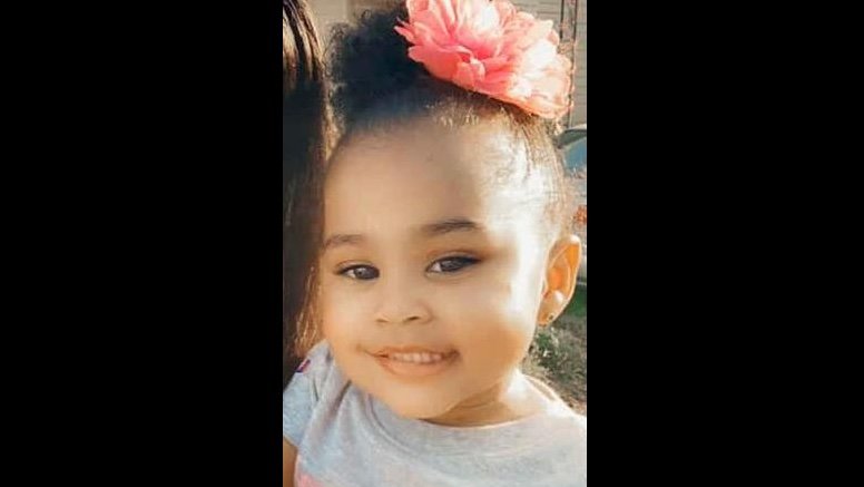 KVitalone's tweet photo. @NYCMayor ALL LOST BY DRIVE BY SHOOTINGS IN 2021
Cuz criminals KNOW THEY CAN
&amp; Get away with it with YOUR 
SOFT ON CRIME BS.
STOP THE WAR ON OUR KIDS!!! https://t.co/8tYmUtH5aL