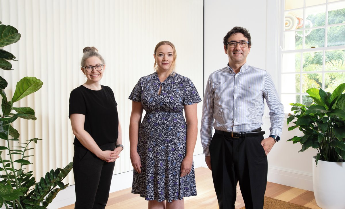 QUT's tweet image. QUT &amp;amp; Lava Blue granted $475K #Linkage to develop tailored materials &amp;amp; manufacturing processes for improved Lithium-ion (Li) battery production. bddy.me/3NFUcIS #QUTScience #QUTEngineering @DrJenMacLeod @MartensWayde @arc_gov_au @QUTmaterials