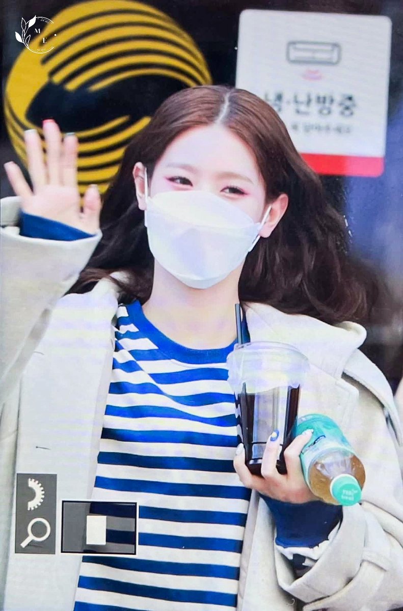 ME_idlei's tweet photo. 220401 프리뷰

행복한 하루 😊

#여자아이들 #G_I_DLE #미연 #MIYEON #曺薇娟 #IDLE https://t.co/EPtVqbJKFy