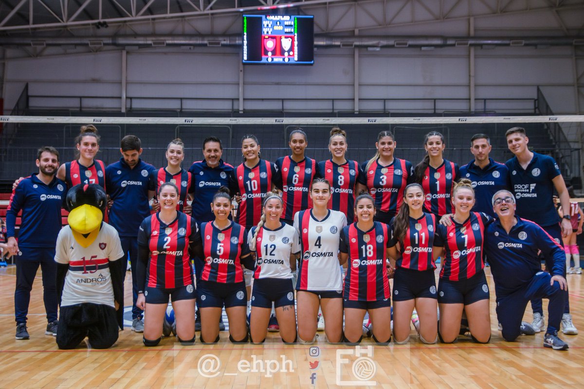 CASLAVoley's tweet photo. Feliz Aniversario a nuestro querido @SanLorenzo.
1908 - 1 de Abril - 2022 
114 años de pasión, identidad, compromiso, y lucha por estos colores.
Felicidades cuervos/as por protagonizar esta gran historia de amor.
Felices de llevarte en el corazón 💙♥️
Las Matadoras.... https://t.co/9NnzSSMMAe