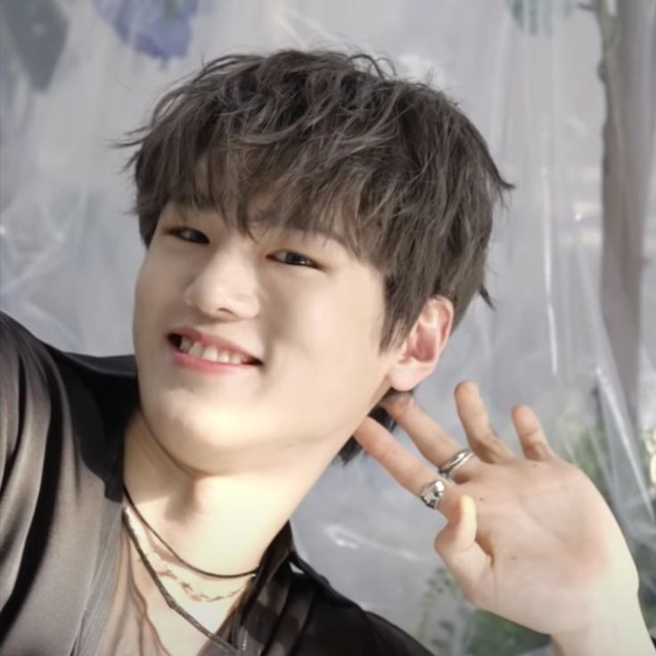 geonuwu2's tweet photo. JUST B 2ND MINI ALBUM 
'JUST BEGUN' 
OFFICIAL PHOTO #2

#SANGWOO #김상우
#Bain #배인 #송병희
#JM #추지민

🌿2022.04.14 6PM (KST)

#JUSTB #저스트비
#JUST_BEGUN #RELOAD
#220414_6PM #AprilFoolsDay https://t.co/8GR3BeCw5s