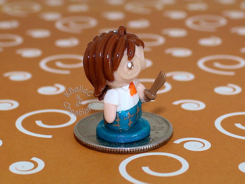 KBelleC's tweet photo. Standing about 1" tall (≈2.54 cm) &amp; w/ sword in hand is a #Mira-inspired #miniature #figurine from #TheGodOfHighSchool!

#polymerClay #Sculpey #Premo #handmade #kawaii #chibi #otaku #manhwa #anime #webtoon #fanArt #fanmade #YuMira #MiraYu #MiraYoo #KBelleC #ClumsyArtistCreations https://t.co/jAx9ntXZHr