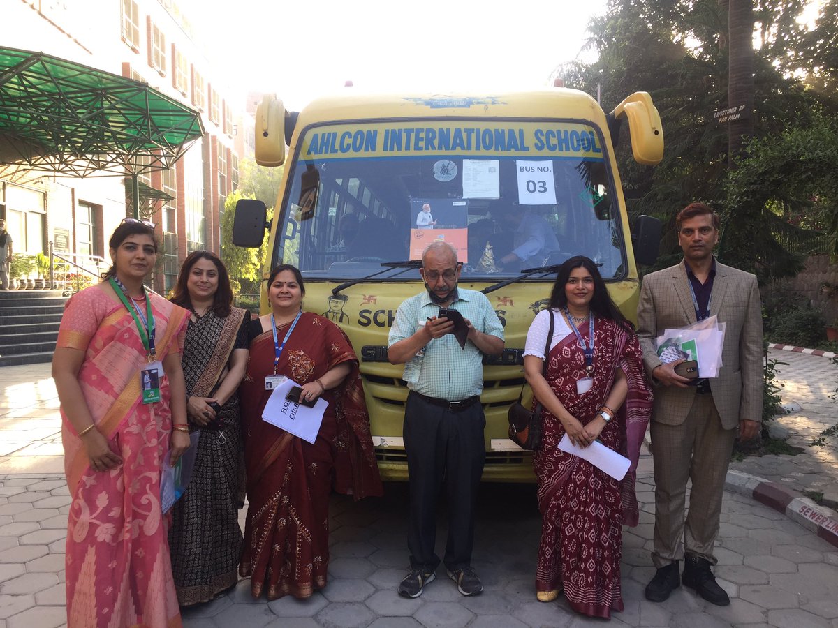 madhuri_dadhich's tweet photo. Extremely fortunate to witness ‘Pariksha pe Charcha’. Thank you #ahlconintl @ashokkp @y_sanjay @pntduggal for this opportunity. #PPCWithPMModi #CBSE https://t.co/2ibduq5sgz
