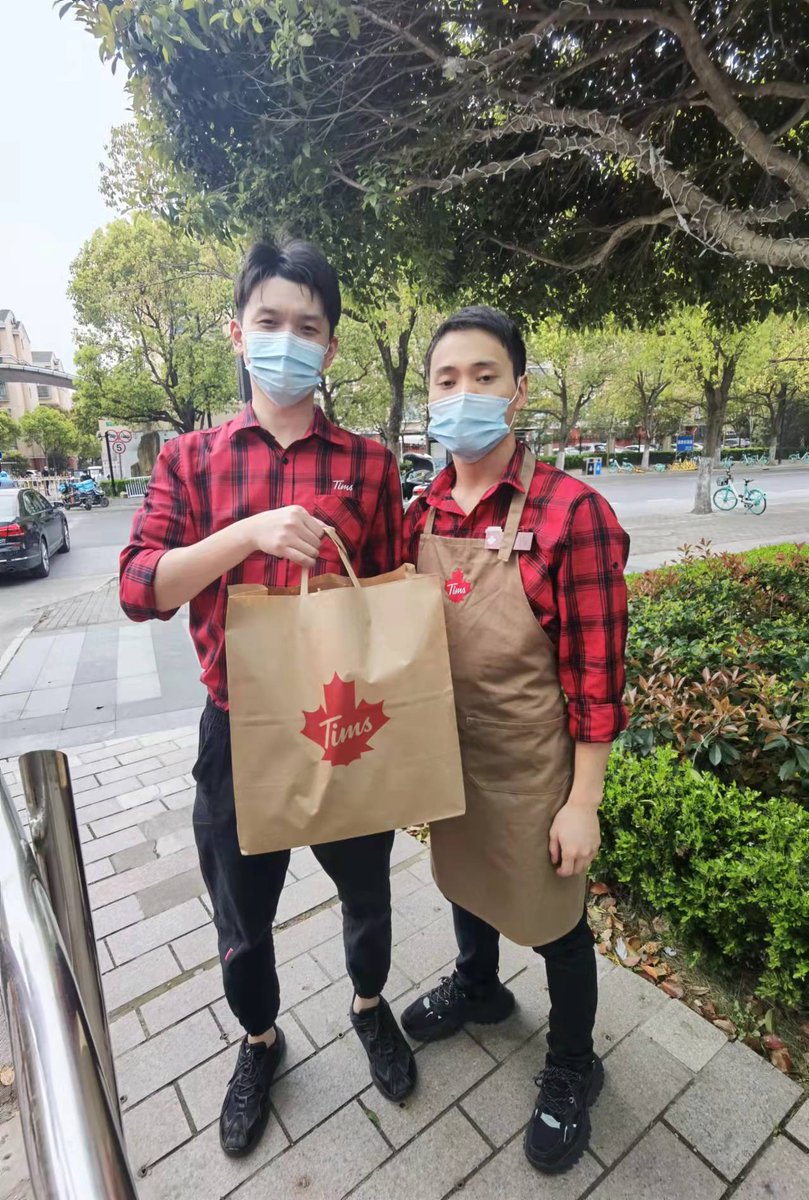 only a few lucky guys can drink hot Tims in Shanghai today! all closed!  #Shanghai lockdown#