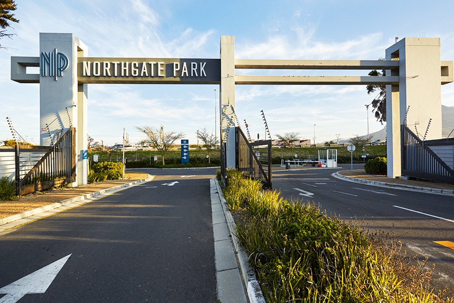 VDMVprop's tweet photo. Set at the intersection of the N1 and M5, Northgate Estate is one of the best-placed business developments in South Africa.
#VDMVpropertyholdings #VDMV #capetown #propertydevelopment https://t.co/TtgJGcIpnA