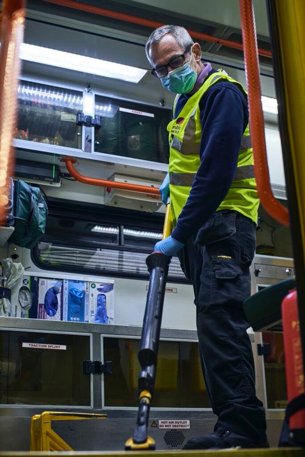 danielelkeles's tweet photo. A very warm welcome to the 400 people in our Make Ready team who join @Ldn_Ambulance today. They work 24/7 to keep our ambulances stocked, fuelled and cleaned. Behind the scenes heroes!
Until today this work was contracted out, very happy to bring this team into the #NHS family. https://t.co/ogNFV6V9xG