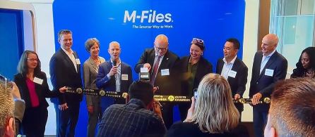M-Files Suomi (@mfilessuomi) on Twitter photo Tällä viikolla juhlittiin M-Filesin uuden Austinin toimiston avajaisia. Nauhan leikkasi Suomen USAn suurlähettiläs Mikko Hautala yhdessä <a href="/AnttiNivala/">Antti Nivala</a> kanssa. #mfiles #tiedonhallinta #kansainvälisyys #texas Tällä viikolla juhlittiin M-Filesin uuden Austinin toimiston avajaisia. Nauhan leikkasi Suomen USAn suurlähettiläs Mikko Hautala yhdessä <a href="/AnttiNivala/">Antti Nivala</a> kanssa. #mfiles #tiedonhallinta #kansainvälisyys #texas