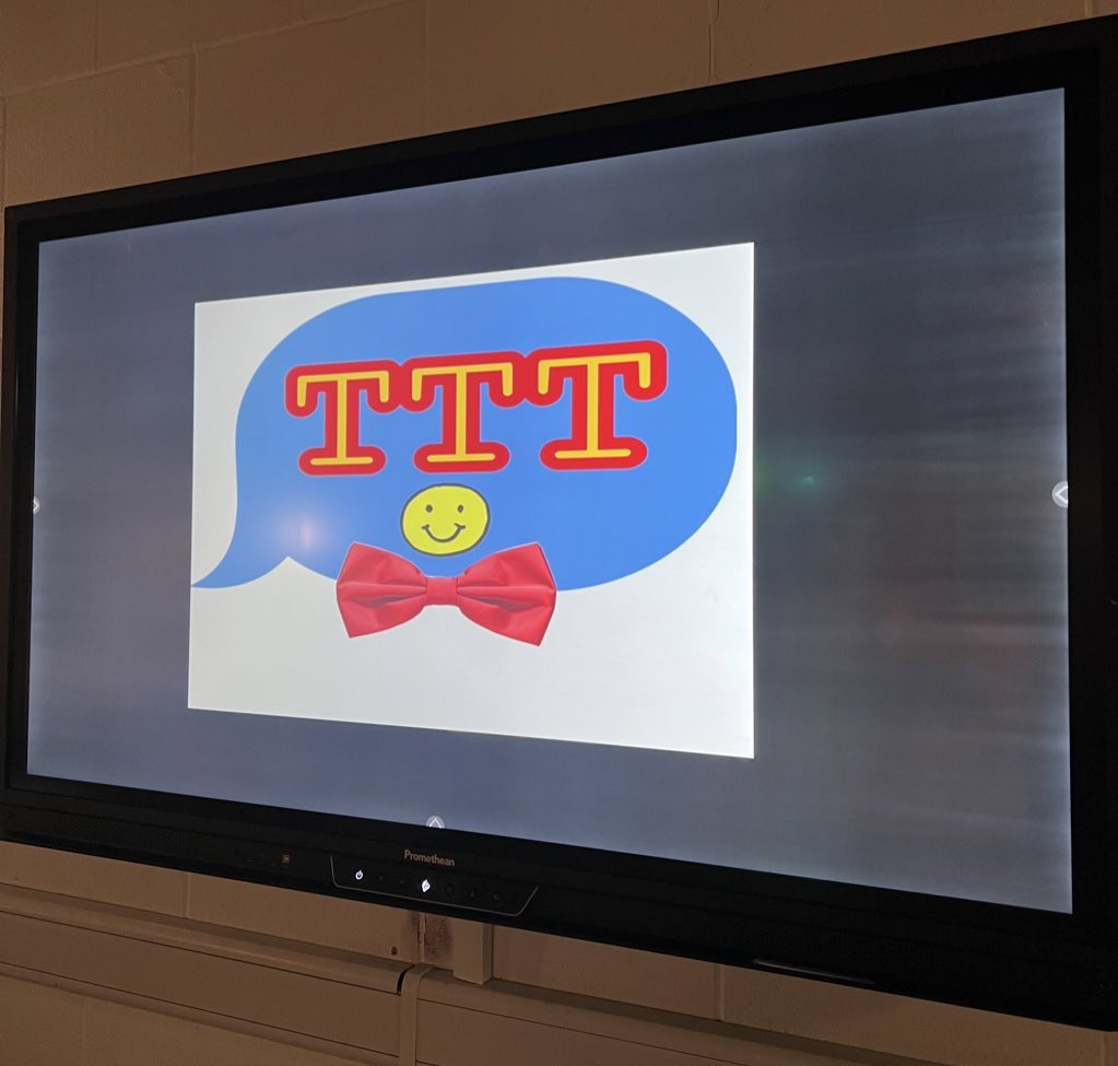 _MissHill_'s tweet photo. It is the last day of term and 3rd years are listening to and evaluating their podcasts they created over the last few weeks. Such great work produced. Well done 3rd years 😁 @StJohnsOfficial https://t.co/jWNQ8L5Fij