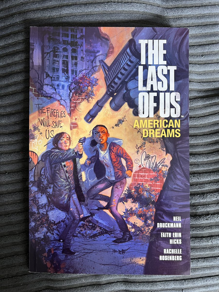 gamewithsquishy's tweet photo. Could Squishy Viv BE any happier with her birthday present from Squishy Andrew? I think not!

#thelastofus #comics #videogames #birthday https://t.co/VUpYzTC189