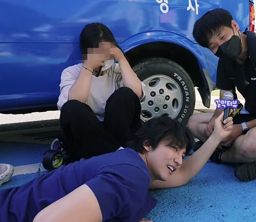 restless1188's tweet photo. Gilporter was on the loose again ๐
How lucky they were to work with you! ๐ฅฐ
#KimNamGil ๐ฅ๐ค
#Gilporter
#SongHaYoung'sHustle ๐
#gilstoryent ๐ https://t.co/C0d3lkWGUl