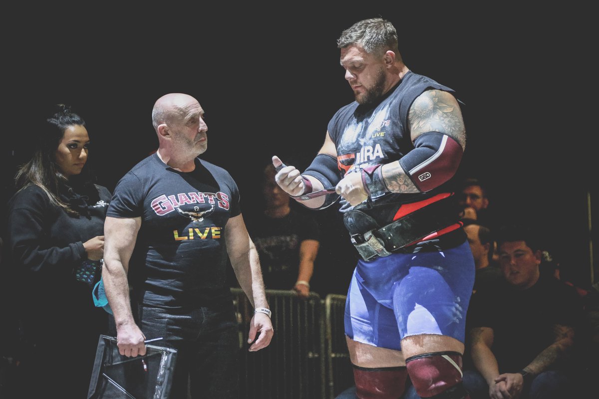 GIANTS LIVE STRONGMAN tweet media