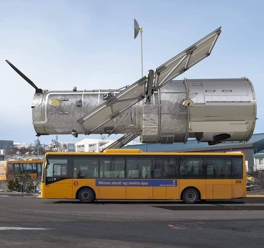 Este es el tamaño del Telescopio Espacial Hubble, por si pensabas que era pequeño.