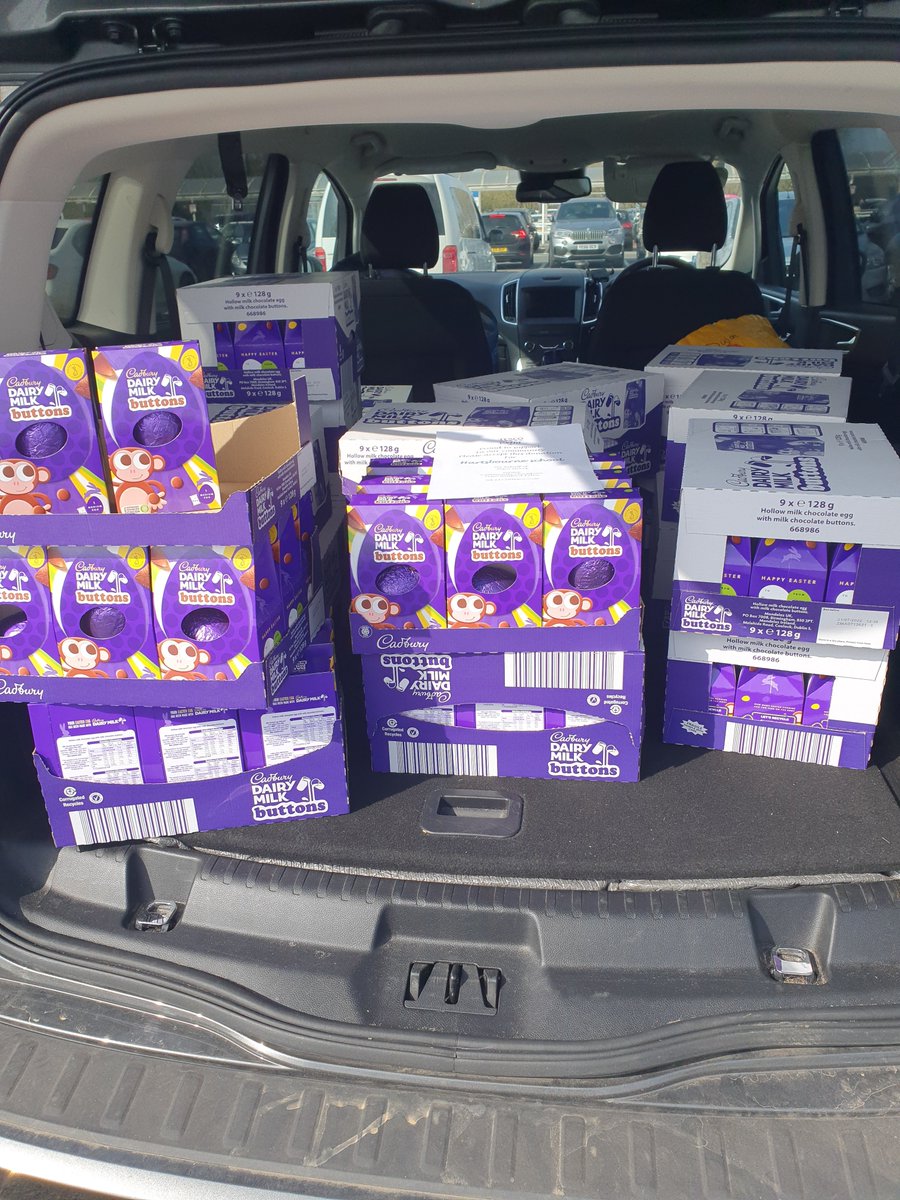 We just wanted to say a huge thank you to the Friends of Hartsbourne for arranging Easter eggs for the children, 30 of which were kindly donated by Tesco! These will be coming home with your children today 😊