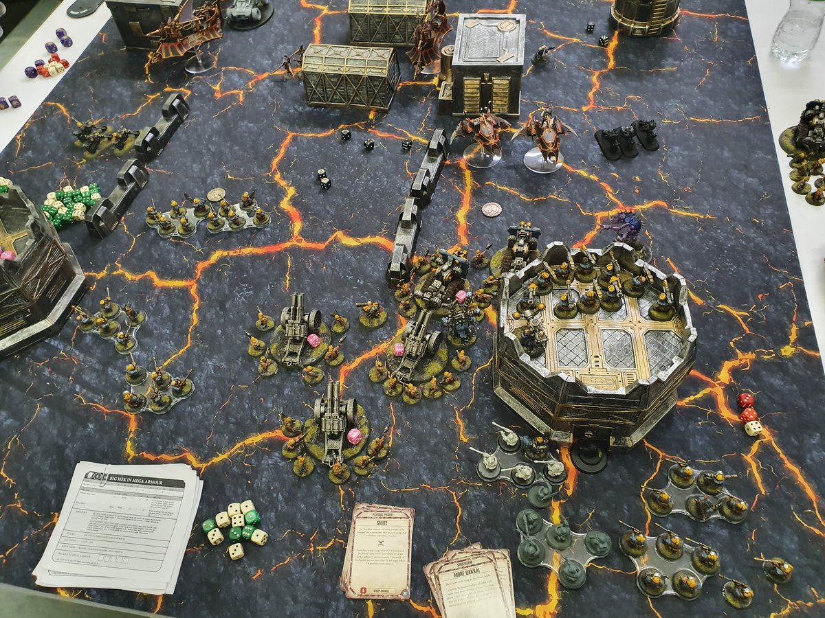 Squat40k's tweet photo. In honour of the upcoming announcement of the return of the Squats, here is a selection of my favourite in-game shots #bringbacksquats #warhammercommunity https://t.co/3Y00O9DLaX
