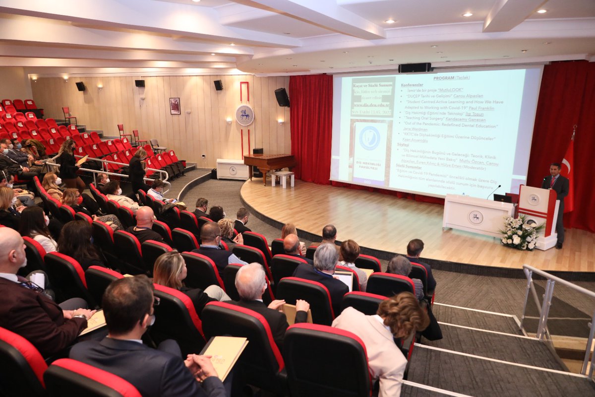 👩‍⚕️Diş hekimliği alanında ortak çalışmalar yürütmek amacıyla kurulan Diş Hekimliği Dekanları Konseyi Toplantısı #universitemDEU'nun ev sahipliğinde başladı. Lisansüstü eğitim ve uzmanlık programlarının değerlendirileceği toplantıda alınacak kararların hayırlı olmasını diliyoruz