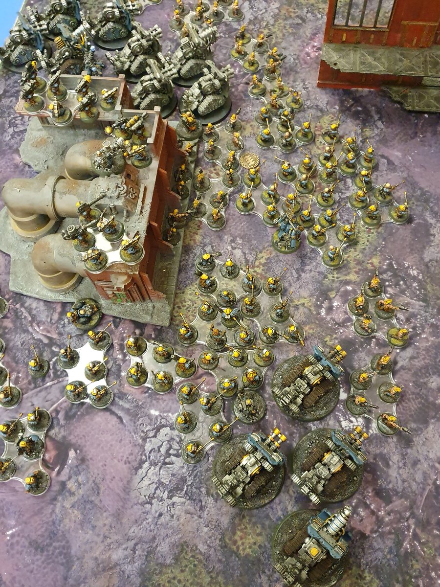 Squat40k's tweet photo. In honour of the upcoming announcement of the return of the Squats, here is a selection of my favourite in-game shots #bringbacksquats #warhammercommunity https://t.co/3Y00O9DLaX
