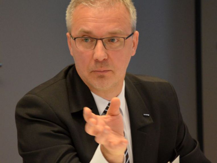 “Steeds meer landen zien mede door de klimaatopwarming de noodzaak om te acteren. Veel landen zoeken naar oplossingen en Active House komt dan steeds bovendrijven.” Yves Lambert

Active House Symposium, 13 april in De Doelen, activehousesymposium2022.com

#renovatie #binnenmilieu