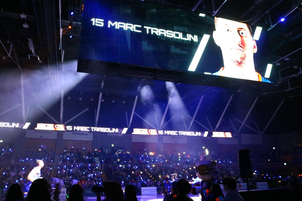 makorin30431282's tweet photo. Thank you, Marc. I hope your injury will be completely healed.❤️
#茨城ロボッツ
#MarcTrasolini　#ibarakirobots https://t.co/4u6xKKp5SM