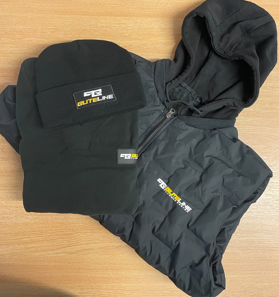 As its so chilly this week we're giving away one last winter bundle!! 🥶❄️
RT &amp; make sure you follow us for a chance to WIN a Buteline bodywarmer, fleeced t-shirt and beanie hat! Competition closes Monday 4/04/22 5PM
#Plumbing #Heating #NoInserts #25YearGuarantee #FitAndForget