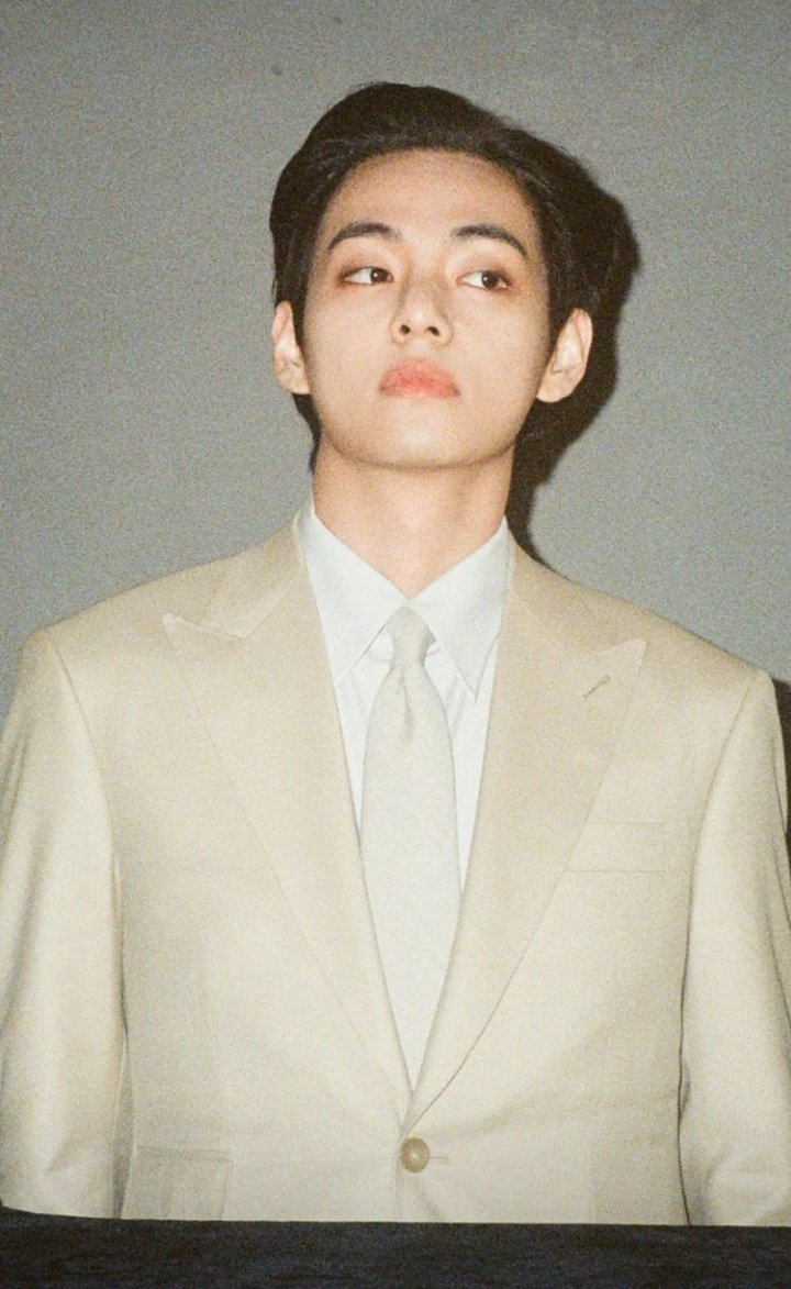fiesta_ent's tweet photo. ᅠᅠᅠᅠ
ᅠ ᅠ೫ ⃟🍙ཹ։❀   𝓘𝓷𝓼𝓽𝓪𝓰𝓻𝓪𝓶 ։❀𝓼𝓽𝓸𝓻𝓲𝓮𝓼
                [♤] @  thv     ׂׂૢ༘🌱 ۵
                      
◺𝑎𝑟𝑡𝑖𝑠𝑡 × @vangttae https://t.co/mmpEQ2Vpit