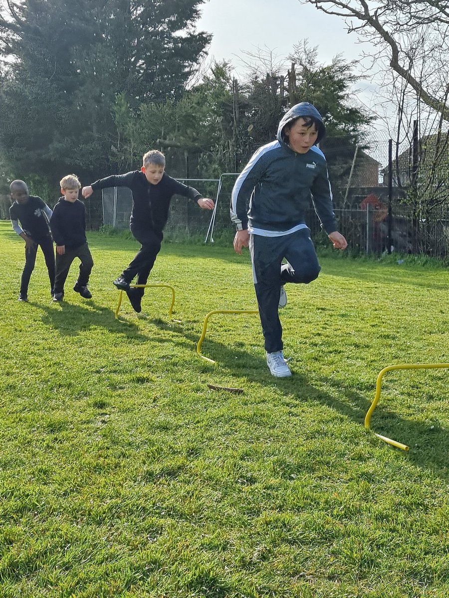 UPA2022's tweet photo. Tops Time Celebration at Unity today. Well done team Unity.
Pupils engage, support, share, respect, enthuse.
Excellent Personal and Pastoral Development for Every child at Unity.
#reach2trust #schools #reach2 #topstimes #changebehaviour https://t.co/zg1gHKlHk4