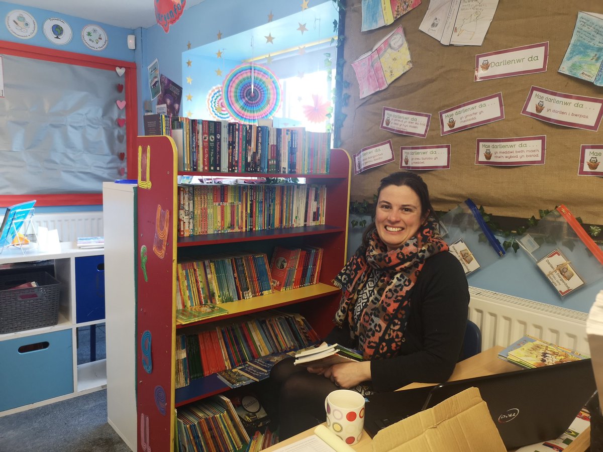 Ysgol Ysbyty Ifan tweet media