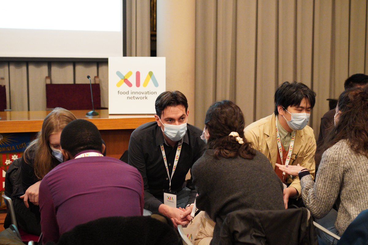 xianetwork's tweet photo. Yesterday we hosted a Workshop Innovation Research Interchange between PhDs from @WUR and @xianetwork at @UniBarcelona. It was an amazing opportunity to learn about the food innovation projects of both institutions and to seek collaborations. Thanks for your visit!

#FEDERrecerca https://t.co/QmICyimis9