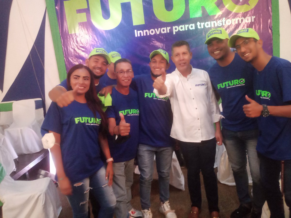 Mayraal78030699's tweet photo. Siempre contigo henri falcón. https://t.co/D37HD3ZW1p