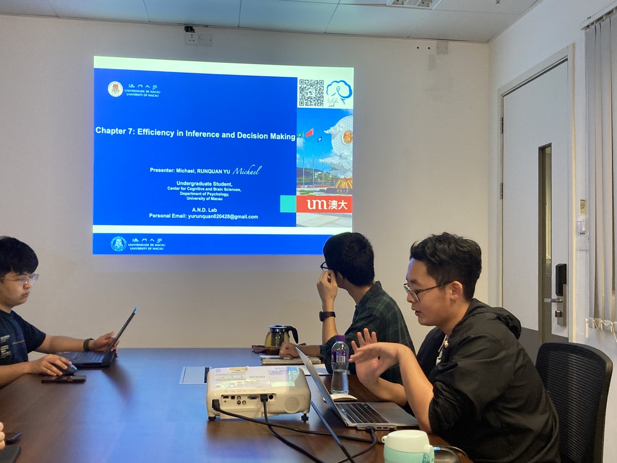 ANDlab3's tweet photo. This Wednesday, we have the youngest presenter- a 2nd year UG student @RunquanYU  for our Social cognition seminar🥰👏👍 https://t.co/itWbEecUEY