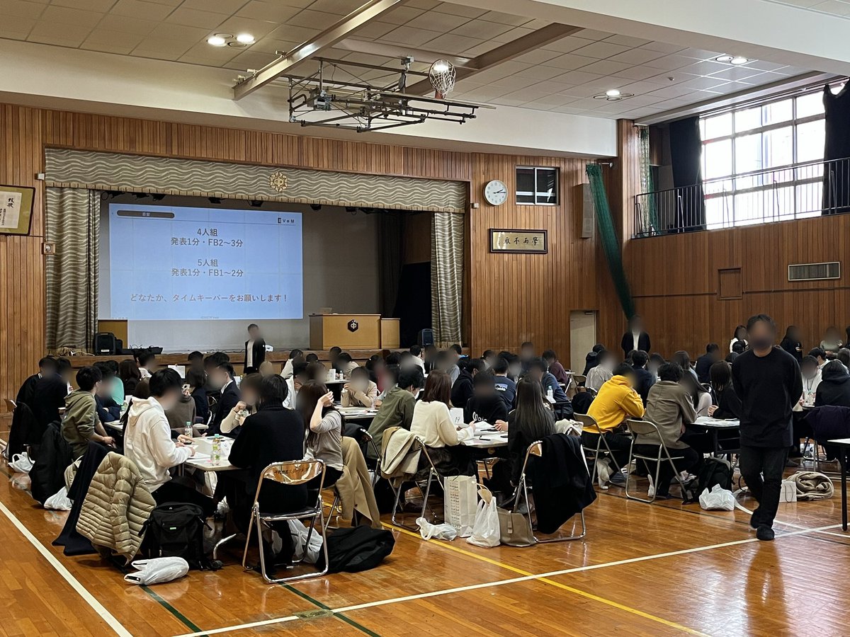 startup_22's tweet photo. わいわいワークショップ中🌸
ちなみに今回のワークショップは、@EVeM_Emo さん提供です❣️

#startup_shinsotsu22 https://t.co/fvx5Ze3zSJ