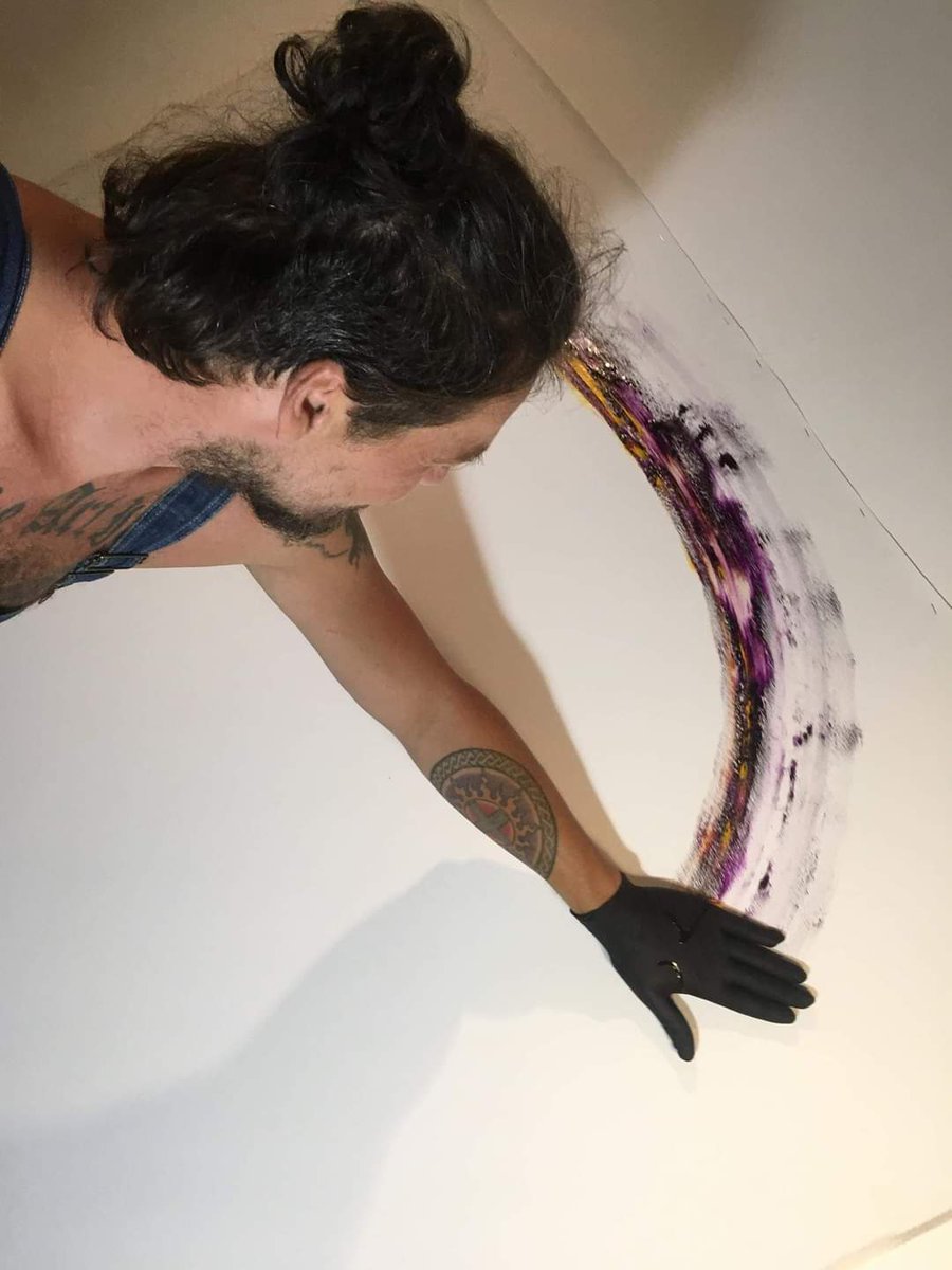 Nftspiritart's tweet photo. New day -new Art ✨🌹🥳
#nftart #nftartwork #nftartist #nftcollector #nftaustria #nftartaustria #austriaart #krypto #oilpainting #kryptoart #nftdeutsch #nftgerman #abstract #kryptoaustria #kryptogerman #kunst #nftpainter #kunstösterreich #nfts #nftdeutsch #nftgerman https://t.co/MQdvWcG8cp