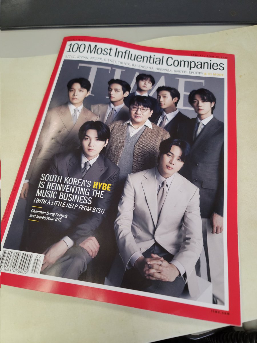 sywngai's tweet photo. Got my copy..
#BTSxTimeMagazine
#BTSXTIME
#bts_butter
@bts_twt https://t.co/Tb51uLWg9W
