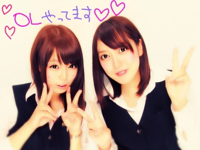 rari_ra's tweet photo. @999_wa 旅行も研修も毎日が楽しかったネあの頃…（ババア）
なほちんとの！！！プリクラ！！！今も大事に持ってます！！！本田翼ちゃんは今もかわいい絶対
わたしこの頃より11キロくらい太った（白目） https://t.co/shAA9vfwDQ